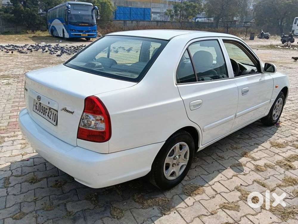 Hyundai Accent 1.5 Gle, 2010, Cng & Hybrids