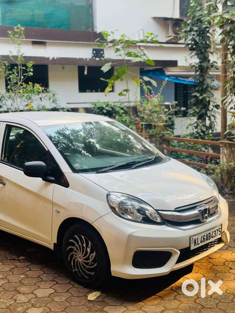 Hyundai Small Car 2018 Diesel Well Maintained