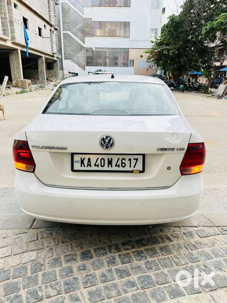 Volkswagen Vento Magnific 1.6 Highline, 2014, Diesel