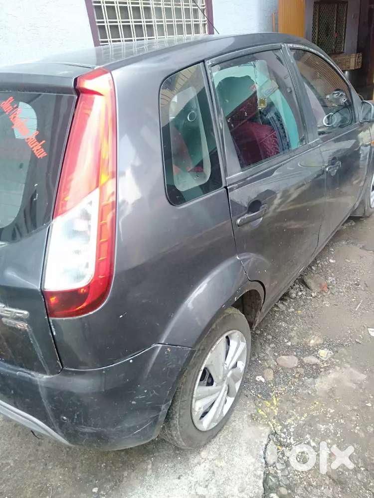 Ford Figo 2013 Diesel 100000 Km Driven