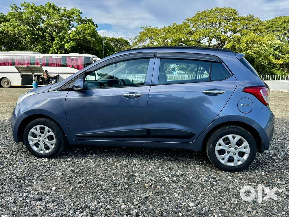 Hyundai Grand I10 At Sportz, 2014, Petrol