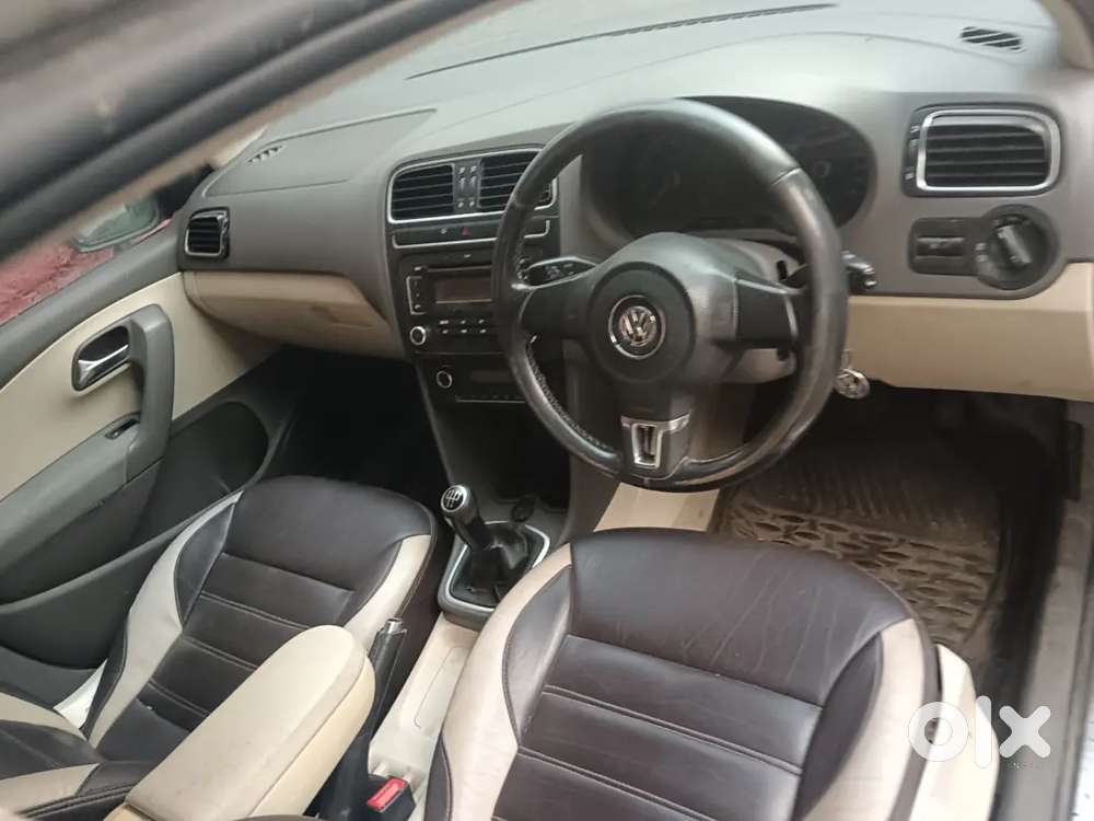 Volkswagen Vento 2012 Petrol 60000 Km Driven