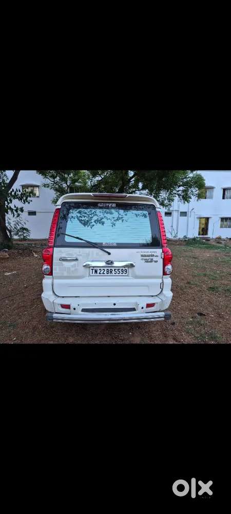 Mahindra Scorpio 2011