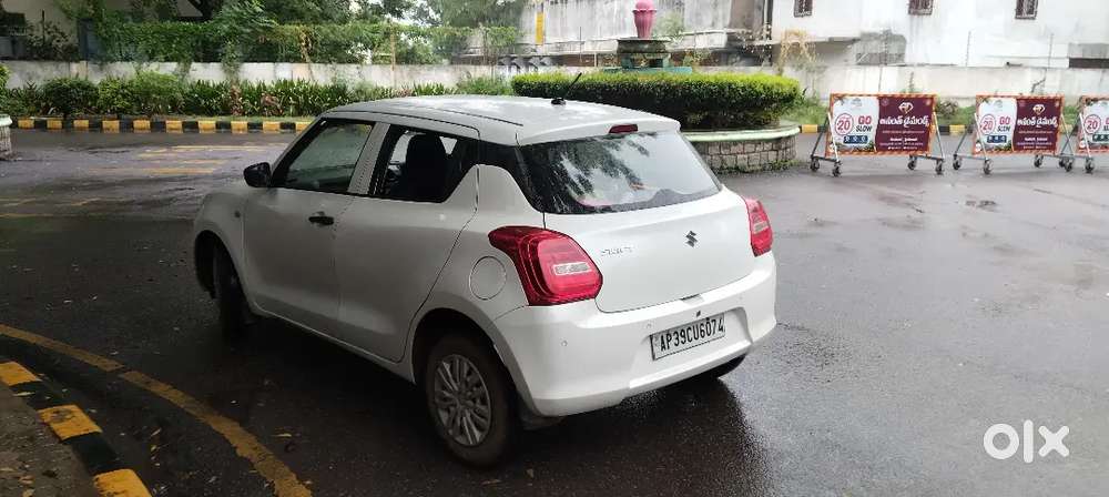 Maruti Suzuki Swift Lxi 2019