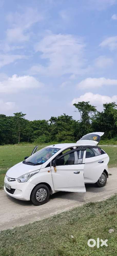 Hyundai Eon Plus 2017 Variant