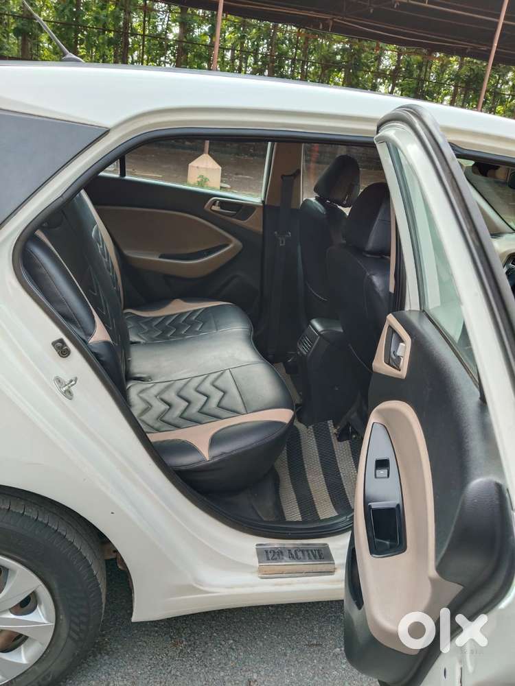 Hyundai I20 Sportz Option 1.2, 2015, Petrol