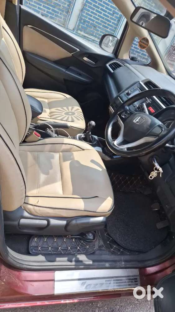 Car On Sale Honda Jazz 2016 Mt Diesel