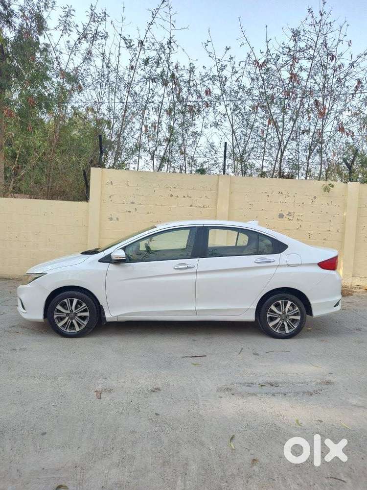 Honda City I-vtec V, 2017, Petrol