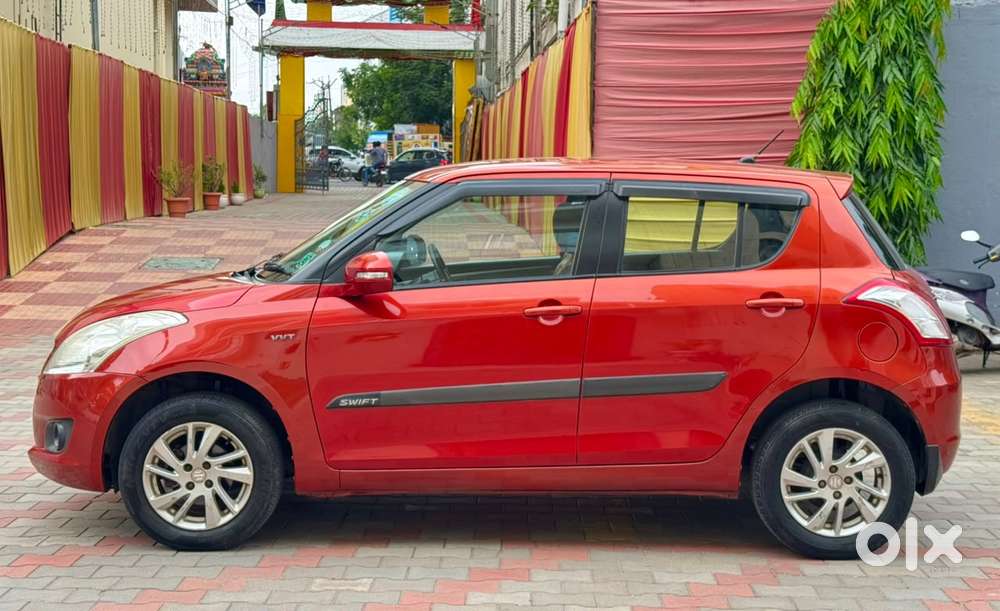 Maruti Suzuki Swift Zxi Plus, 2013, Petrol
