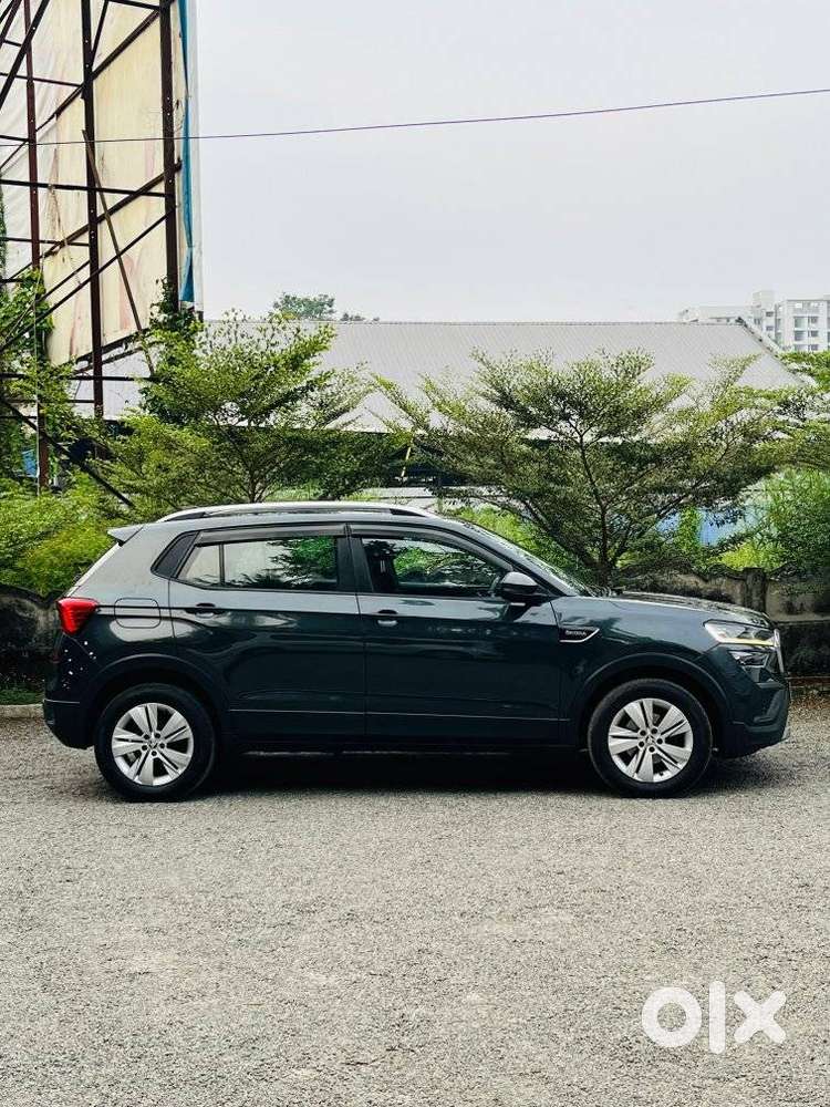 Skoda Kushaq 1.0 Tsi Ambition At, 2022, Petrol