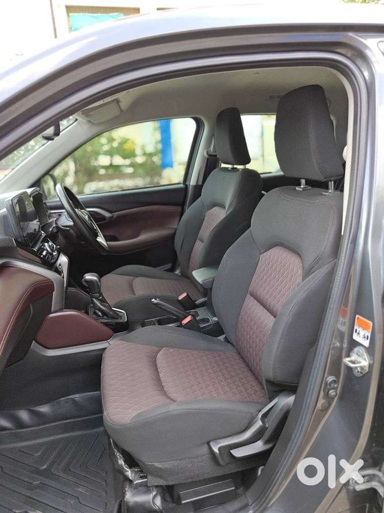 Maruti Suzuki Grand Vitara 1.5 Zeta Smart Hybrid At, 2023, Petrol