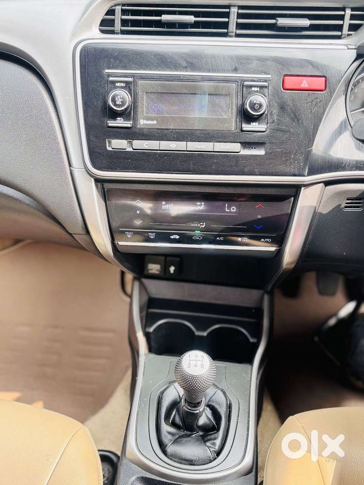 Honda City Sv Mt Edge Edition, 2016, Petrol