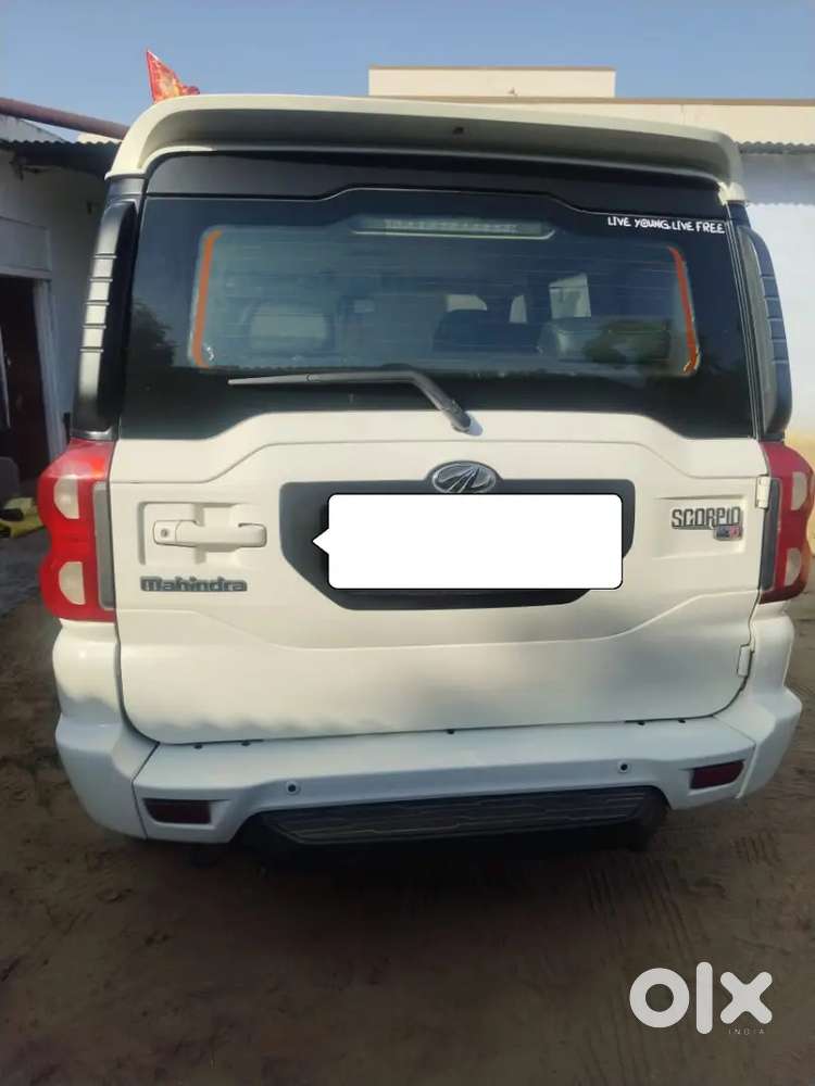 Mahindra Scorpio 2017 Diesel Well Maintained