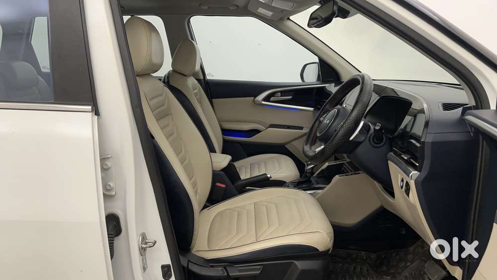 Kia Carens 1.5 Luxury Plus Diesel At 7 Str, 2022, Diesel