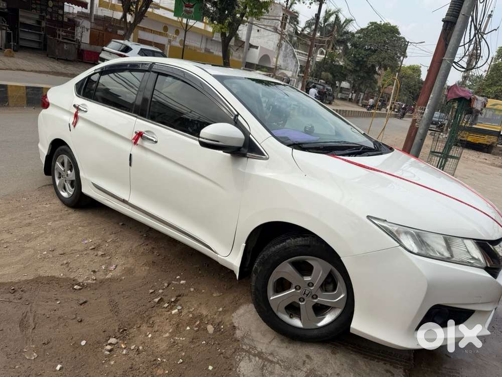2015 Honda City Diesel Sunroof Automatic