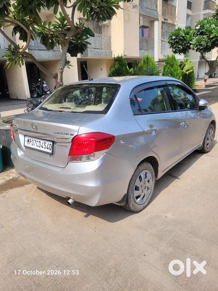 Honda Amaze 2015 Diesel Well Maintained