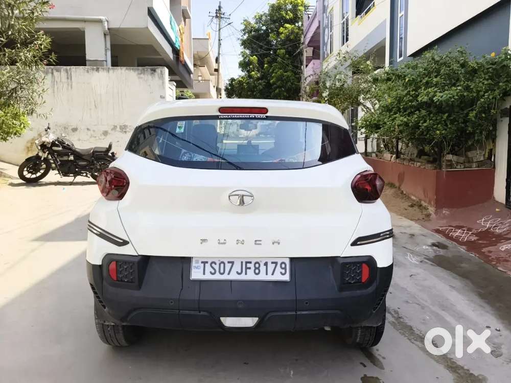 Tata Punch 2022 Petrol 12700 Km Driven