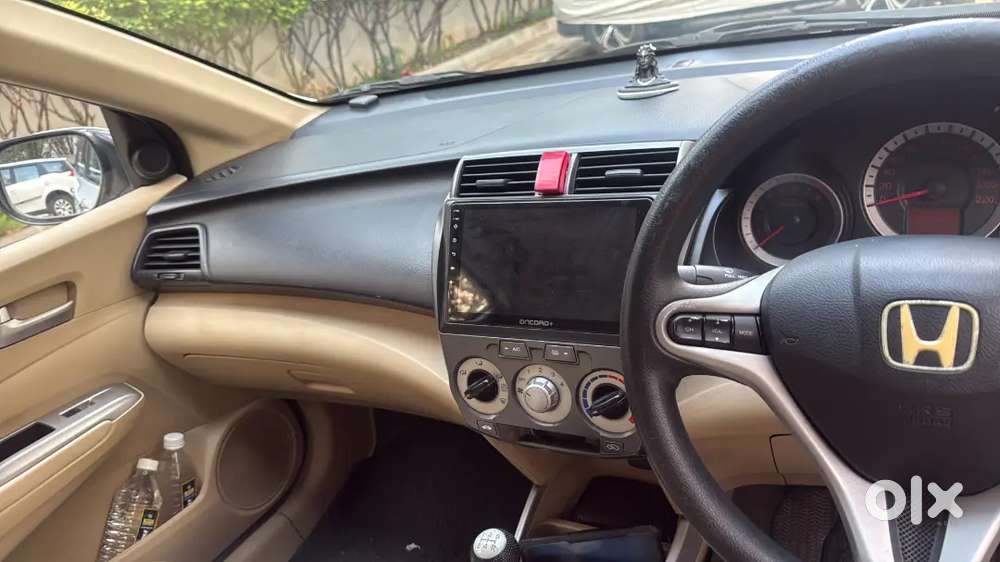 Well Maintained 2011 Honda City Company Serviced