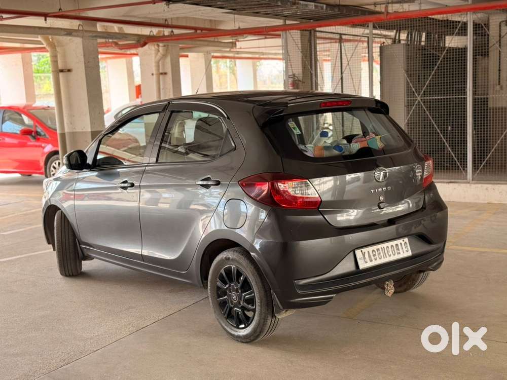 Showroom Condition Tata Tiago (limited Edition).. Less Driven