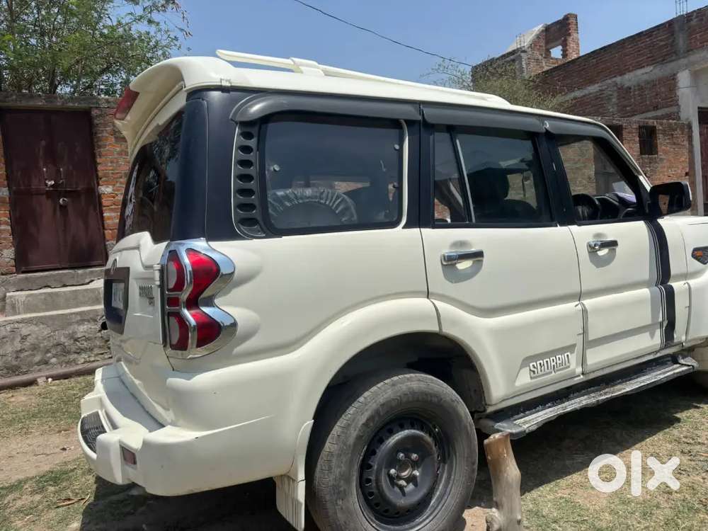 Mahindra Scorpio 2015 Diesel 178000 Km Driven