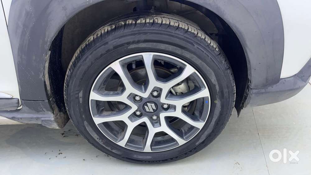 Maruti Suzuki Xl6 1.5 Alpha Mt, 2024, Petrol
