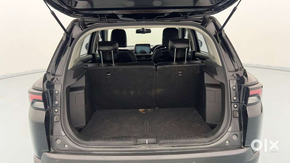 Maruti Suzuki Vitara Brezza 1.5 Zxi, 2024, Petrol