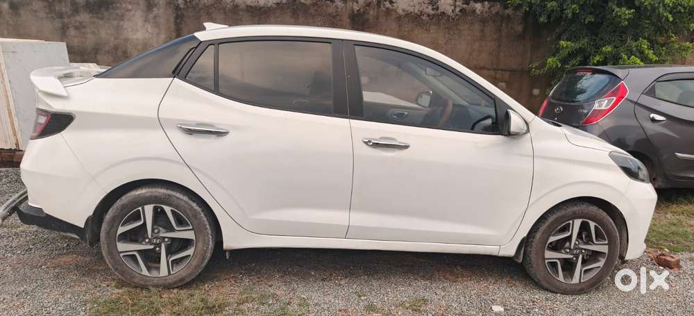Hyundai Aura 1.2 Sx Cng, 2023, Cng & Hybrids