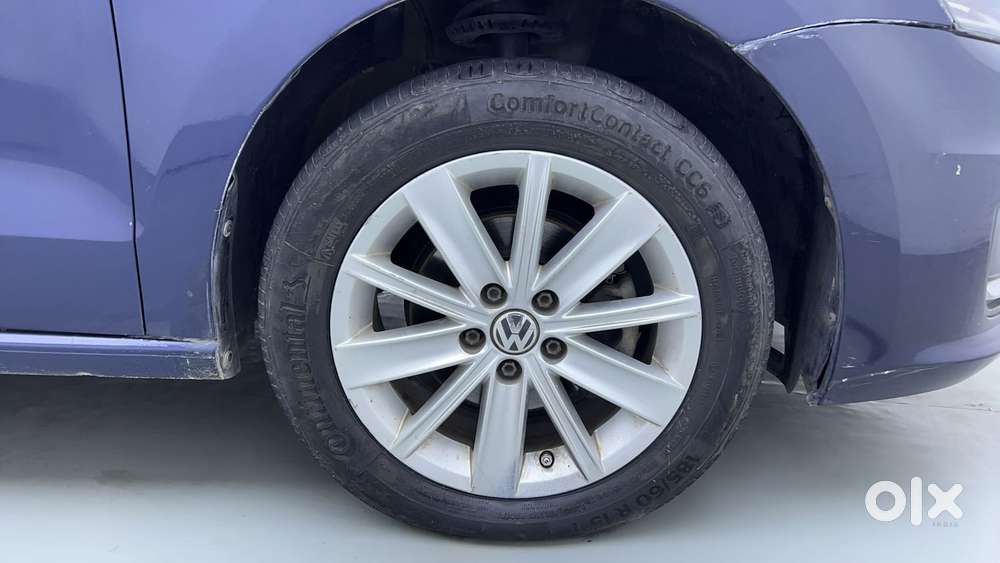 Volkswagen Vento 2010-2013 Petrol Highline, 2015, Petrol