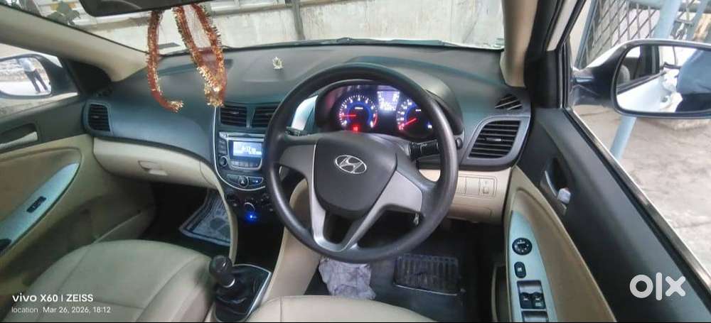 Hyundai Verna Fluidic Fl 2015 White Color