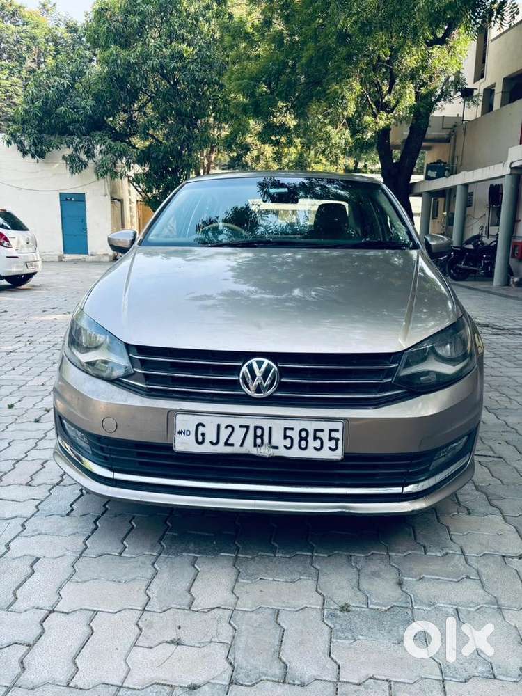 Doctor Female Auto Car