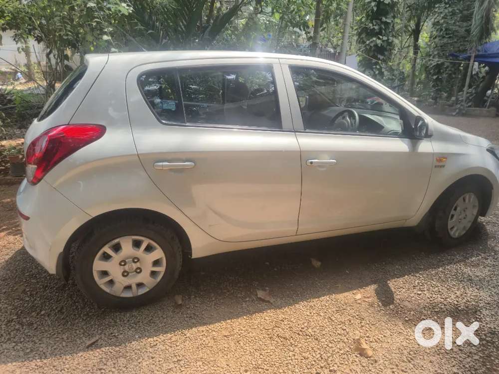 Hyundai I20 2013 Petrol Well Maintained