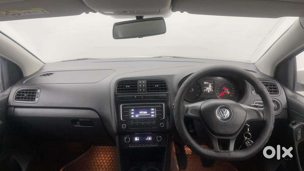 Volkswagen Polo 1.0 Tsi Comfortline At, 2021, Petrol