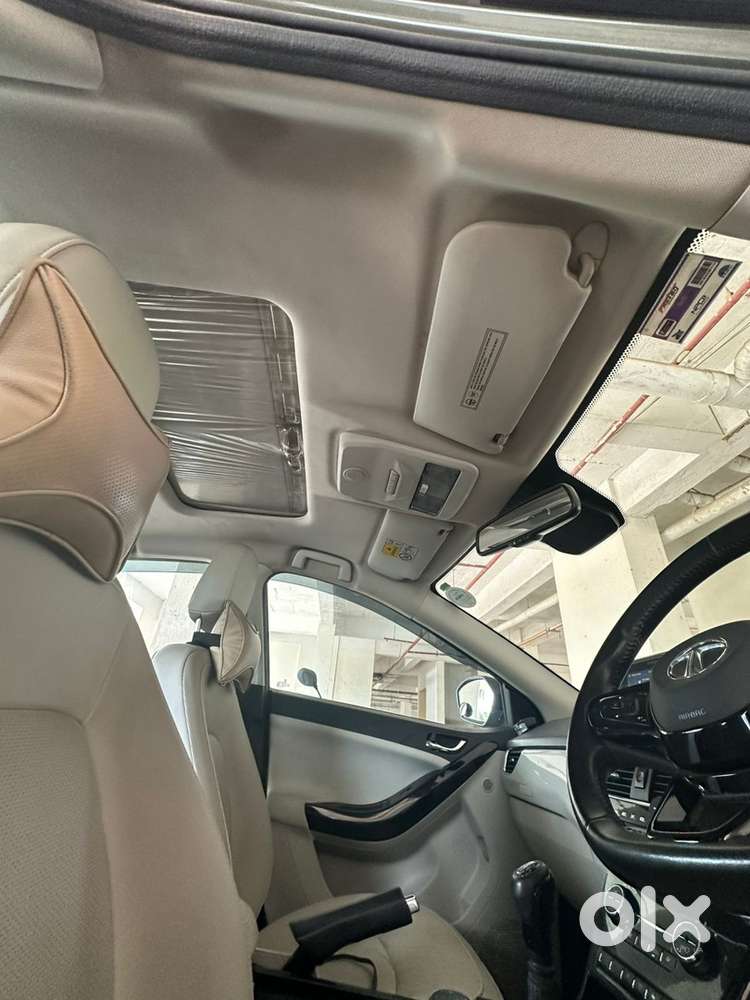 Tata Nexon Xz+ Sunroof , 26,402km -  Petrol , Manual 2022