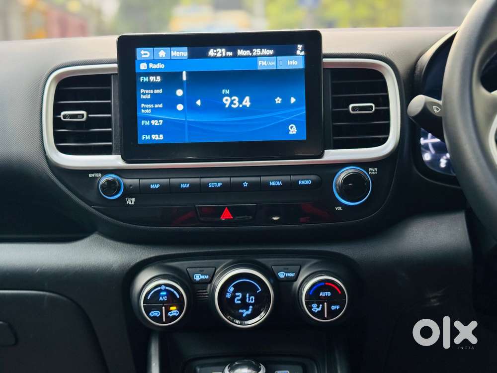 Hyundai Venue Sx Plus Turbo Dct, 2022, Petrol