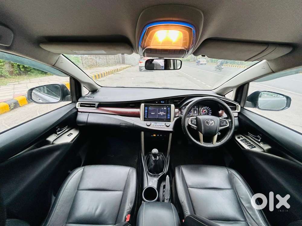 Toyota Innova Crysta 2.4 Zx Mt, 2017, Diesel