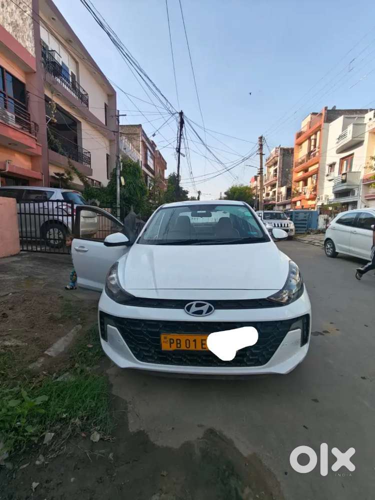 Hyundai Aura Sx Cng 2024