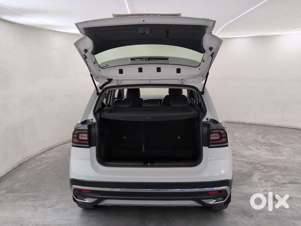 Volkswagen Taigun Topline 1.0 Tsi At (electric Seats), 2022, Petrol