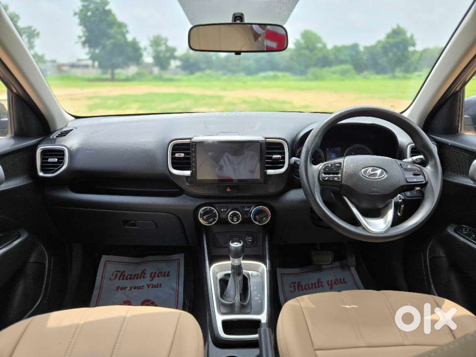 Hyundai Venue S Turbo Dct, 2019, Petrol