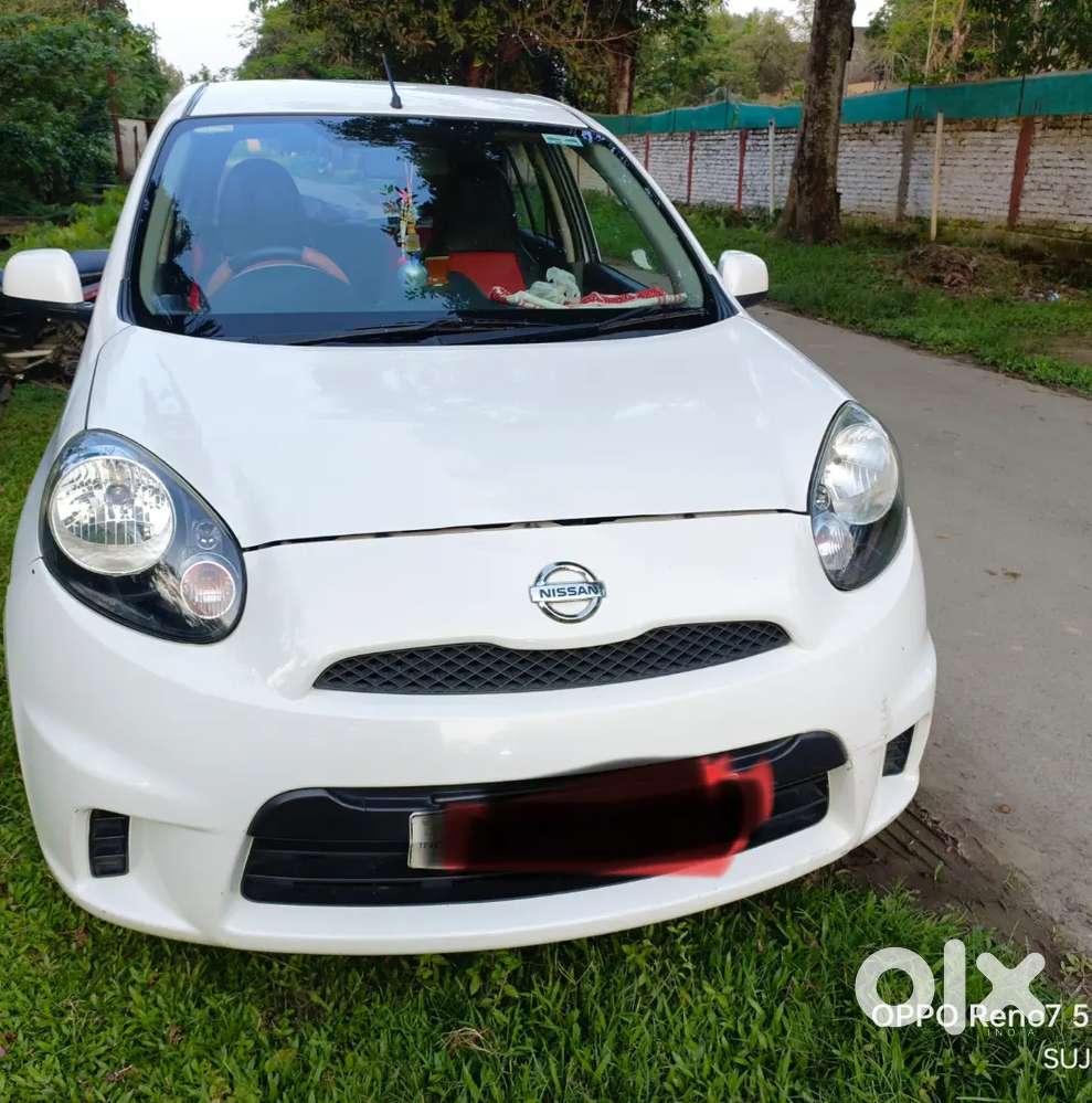 Nissan Micra Active 2013 Petrol 125000 Km Driven