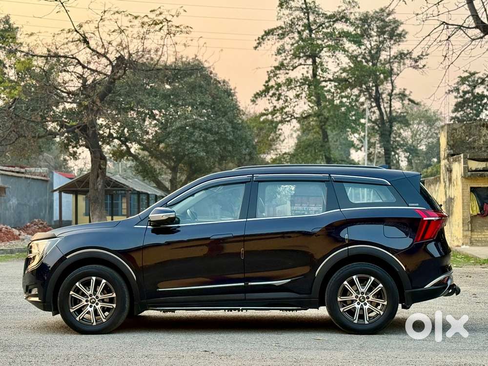 Mahindra Xuv700 2022 Petrol 79500 Km Driven