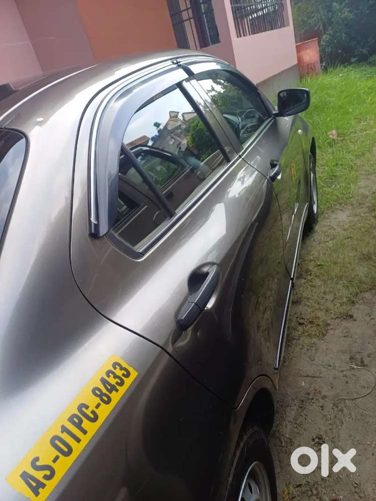 Maruti Suzuki Dzire 2022 Petrol 183944 Km Driven