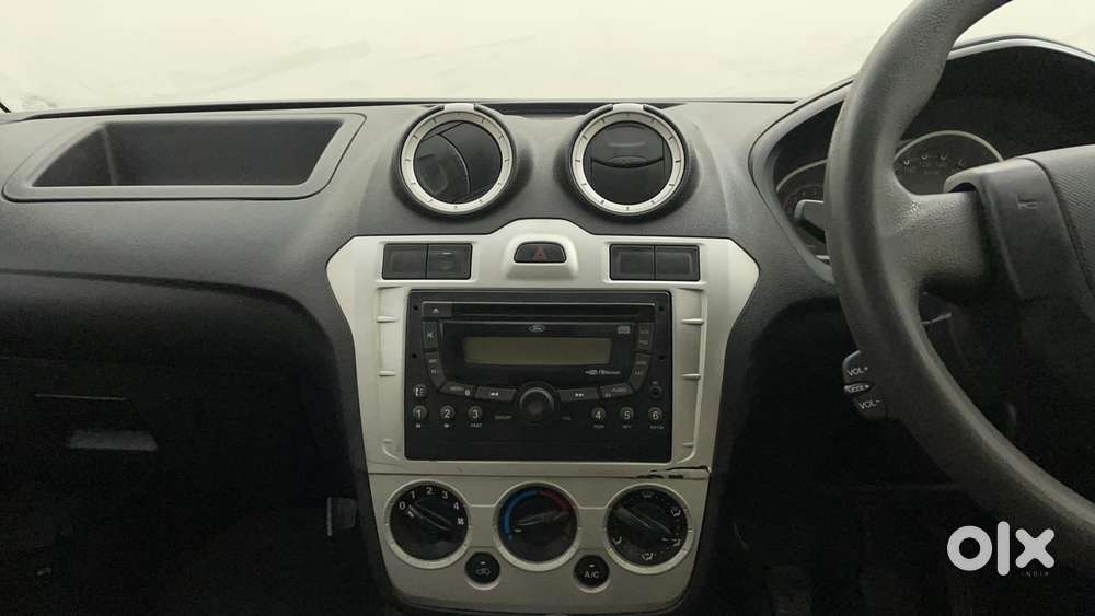 Ford Figo 2010-2012 Diesel Zxi, 2013, Diesel