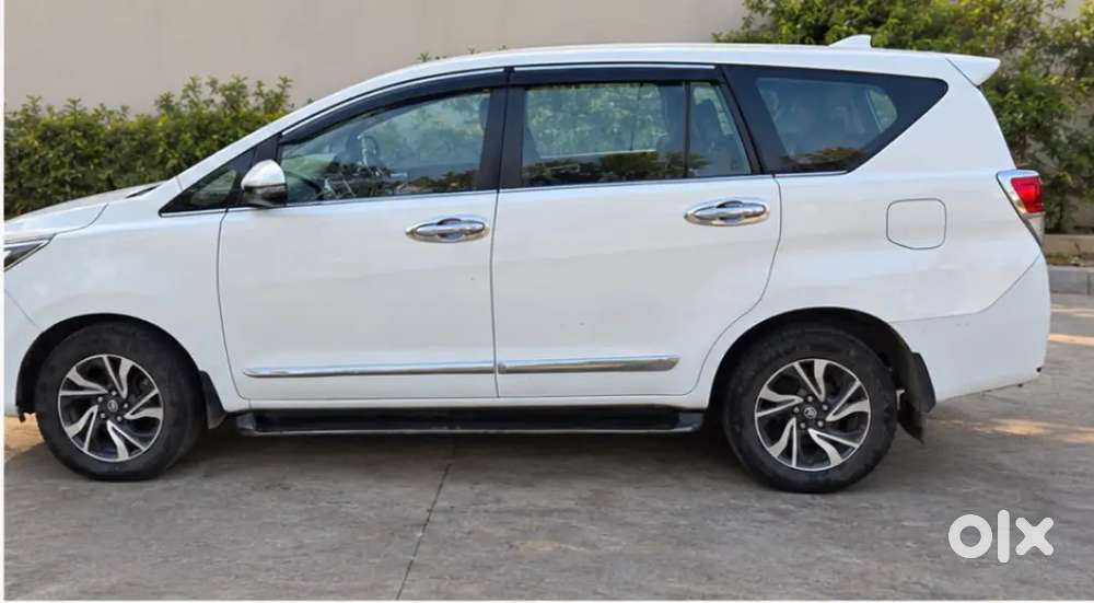 Toyota Innova Crysta Diesel 2021
