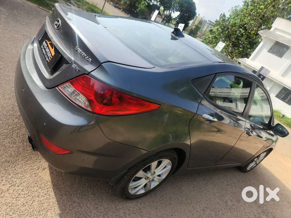 Hyundai Verna Sx Crdi At, 2011, Diesel
