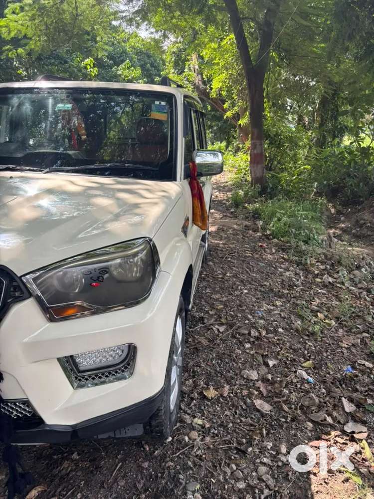 Mahindra Scorpio 2015 Diesel Manual