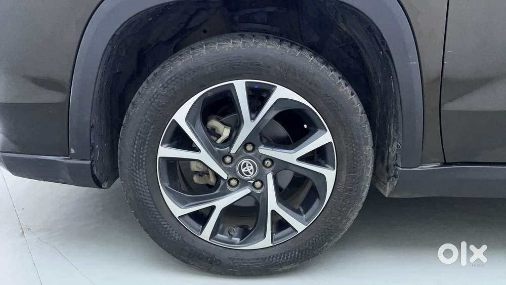 Toyota Urban Cruiser Hyryder 1.5 V Neo Drive, 2023, Petrol