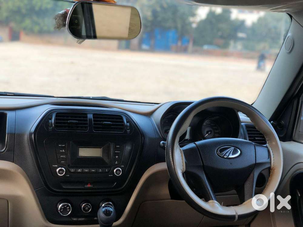Mahindra Tuv 300 T6 Plus, 2016, Diesel