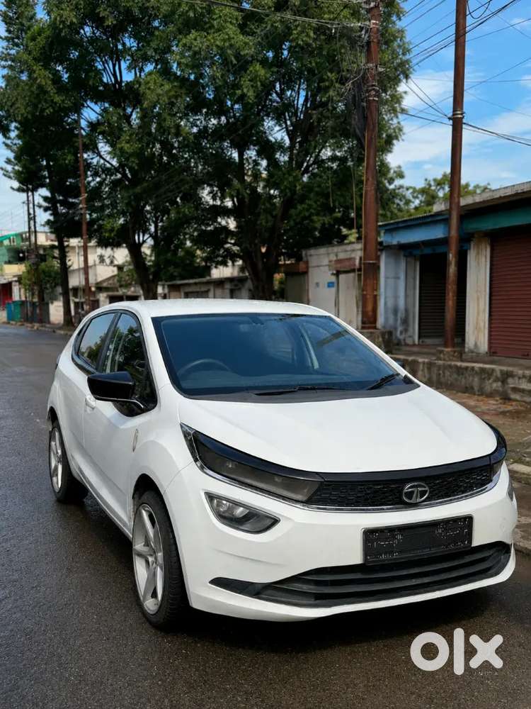 Tata Altroz Dark Edition 2021