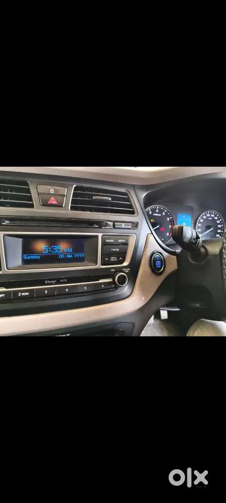Hyundai Elite I20 2015 Petrol 90000 Km Driven