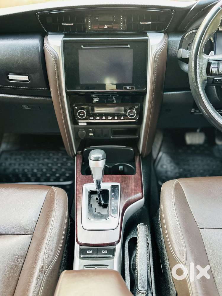 Toyota Fortuner 3.0 4x2 Automatic, 2019, Diesel